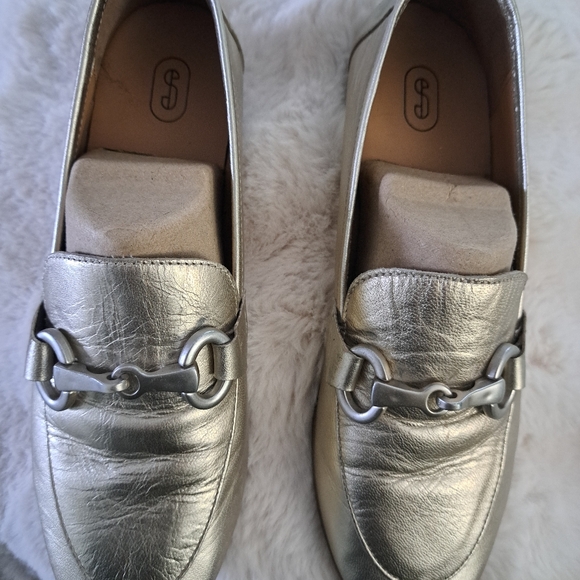 Marc Jacob's - Picture 6 of 6